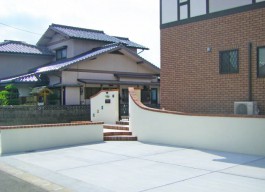 福岡県中間市　S様邸　門まわり　アプローチ　新築外構　施工例　デザイン