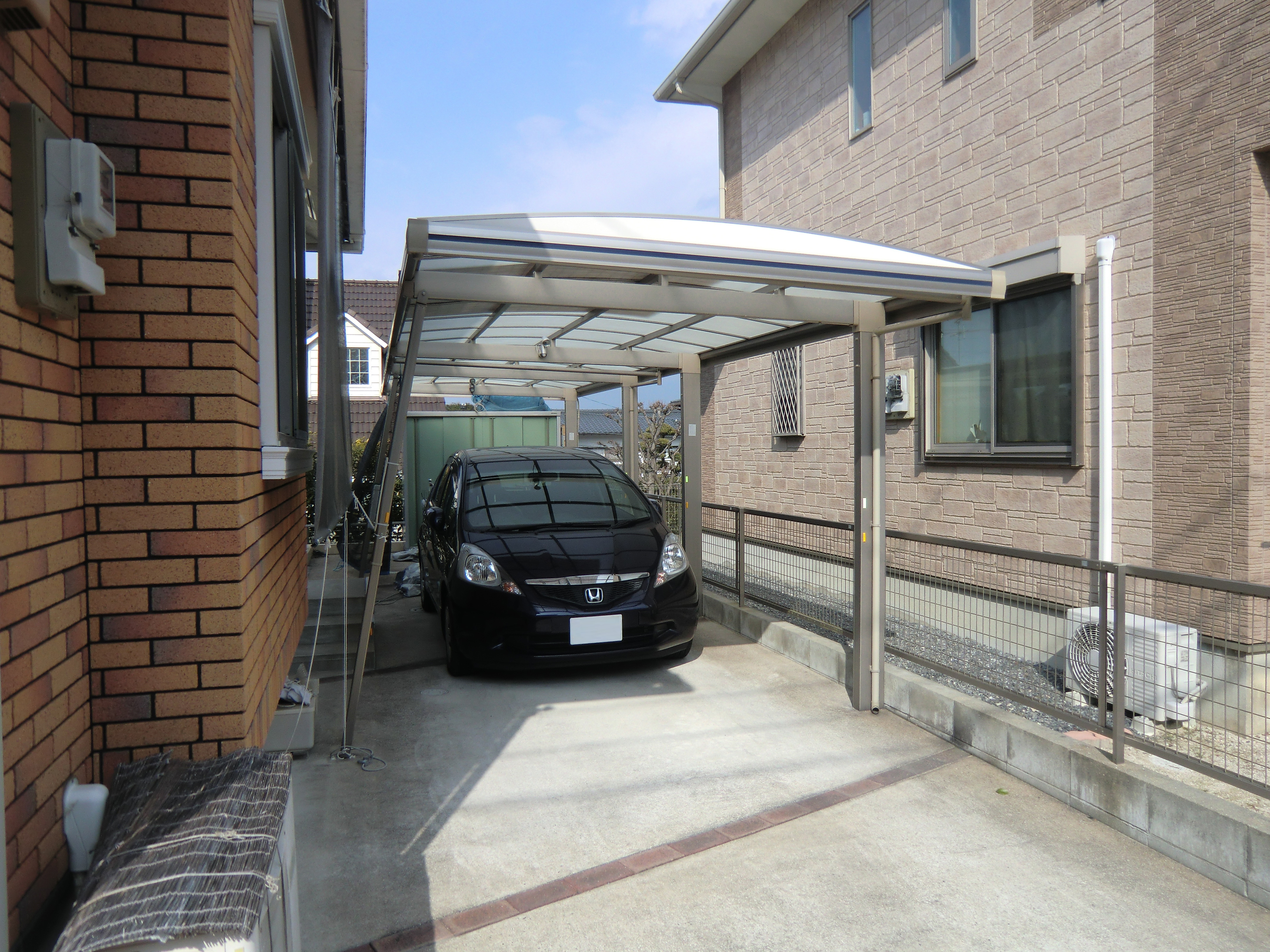 カーポートを2台分から3台分 縦3連棟 へ ブログ 福岡 佐賀の外構 エクステリア ガーデニングは太陽ハウジングへ