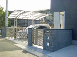 福岡県福岡市南区F様邸新築外構のデザイン例。スタイリッシュでモダンなエクステリア。