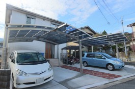 福岡県早良区N様邸、複数のカーポートを施工しました！